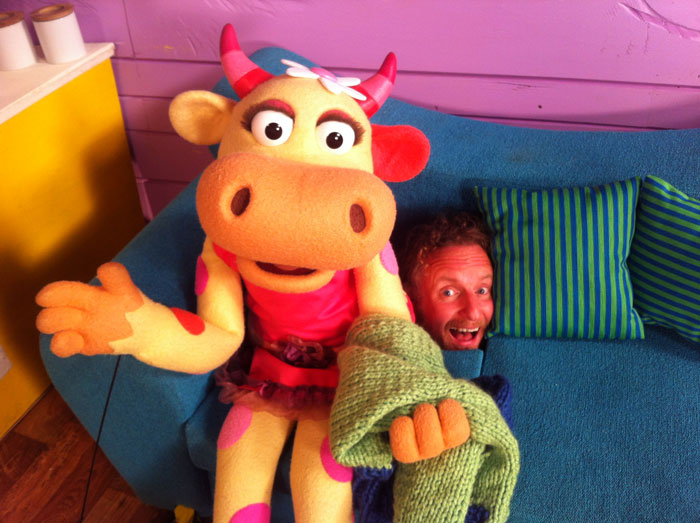 <b>ABC Bear</b><br />Mona Moo